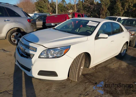 2013 Chevrolet Malibu 1Lt из США, поврежденный, VIN 1G11C5SA1DF217874